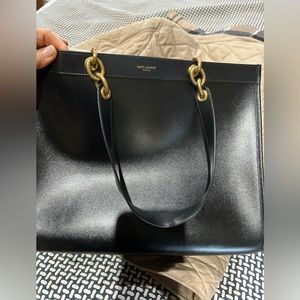 Yves Saint Laurent Le Maillon Leather tote